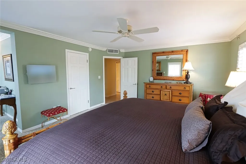 3483 Gulf Shore Boulevard N Naples FL 34103