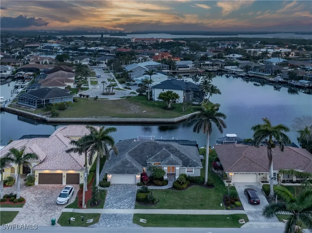 73 Gulfport Court Marco Island FL 34145