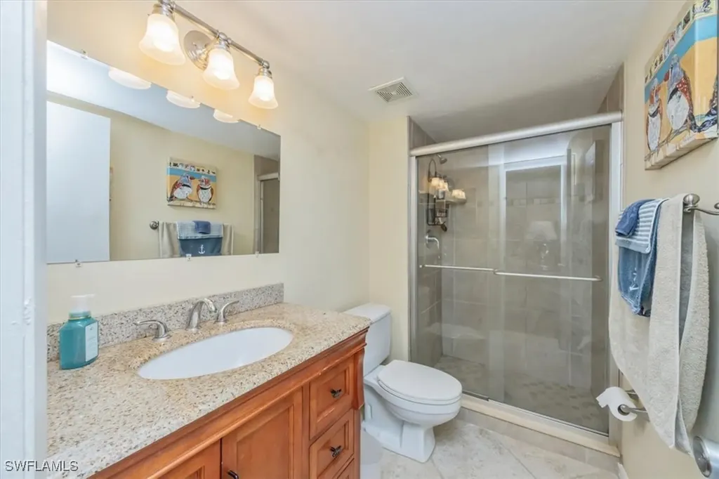 305 Goodlette-frank Road S Naples FL 34102