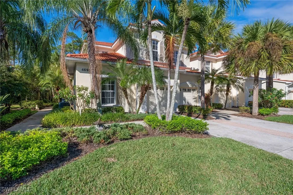 4695 Winged Foot Court Naples FL 34112