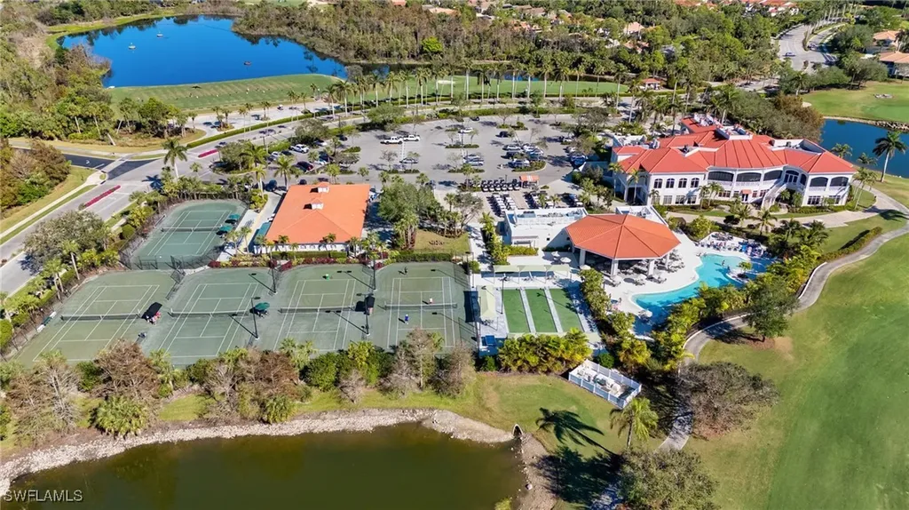 4695 Winged Foot Court Naples FL 34112