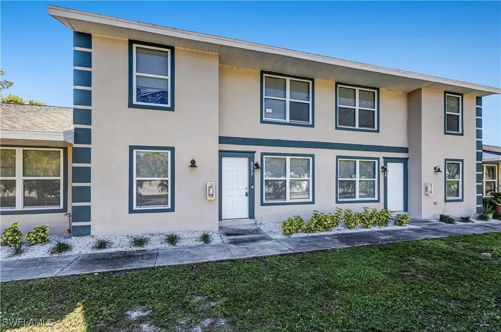 5453 16th Place SW Naples FL 34116