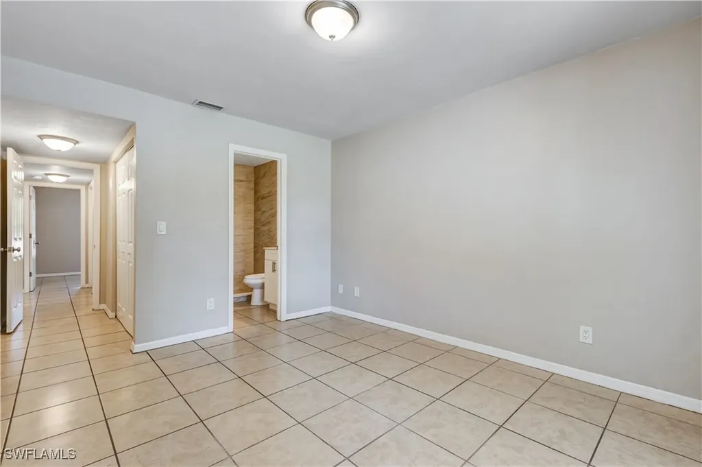 5453 16th Place SW Naples FL 34116