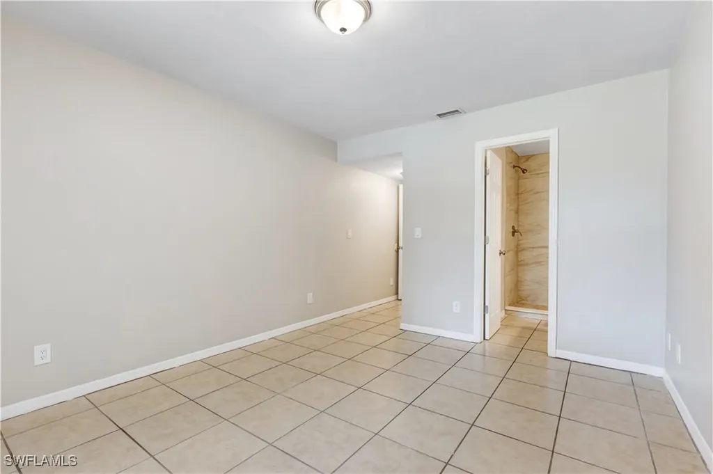 5453 16th Place SW Naples FL 34116