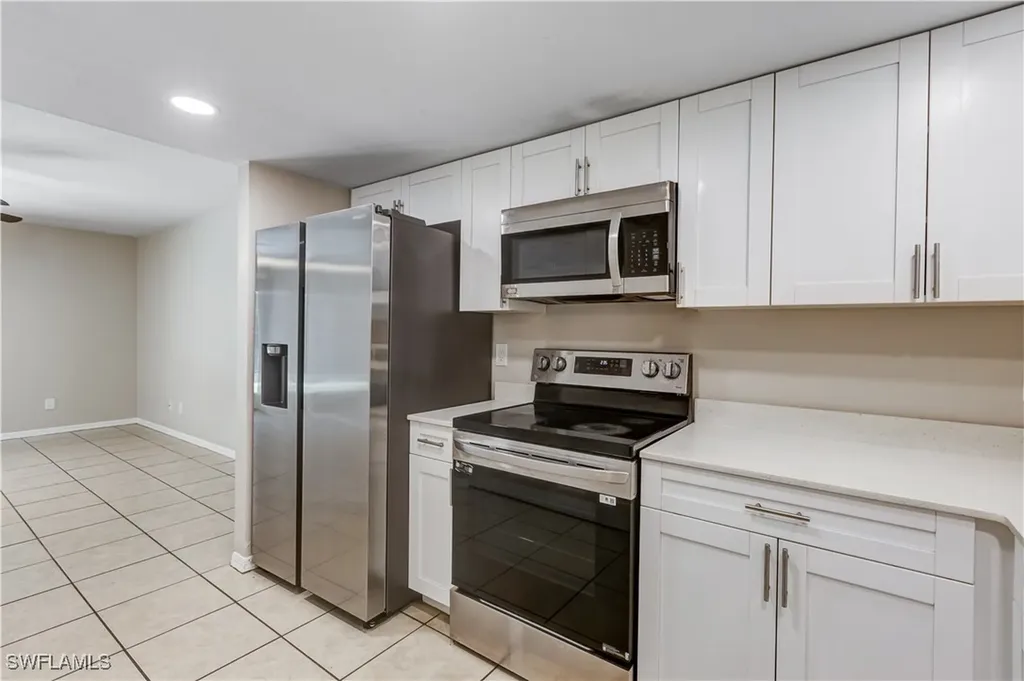 5453 16th Place SW Naples FL 34116
