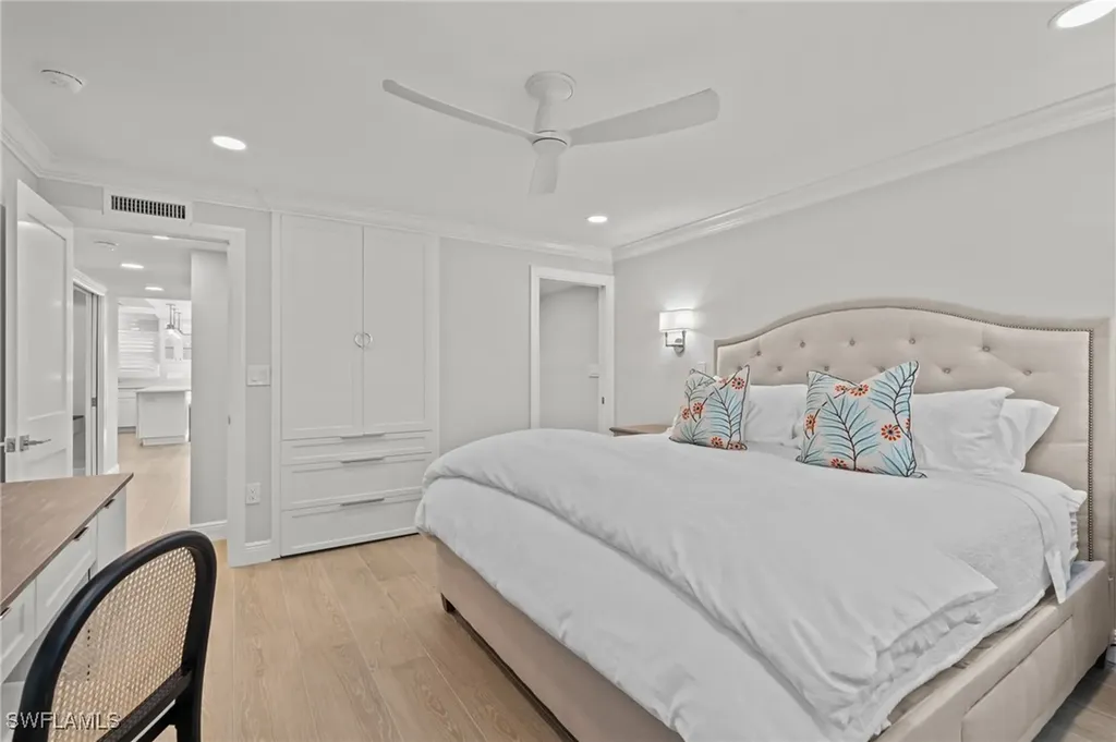 3200 Gulf Shore Boulevard N Naples FL 34103