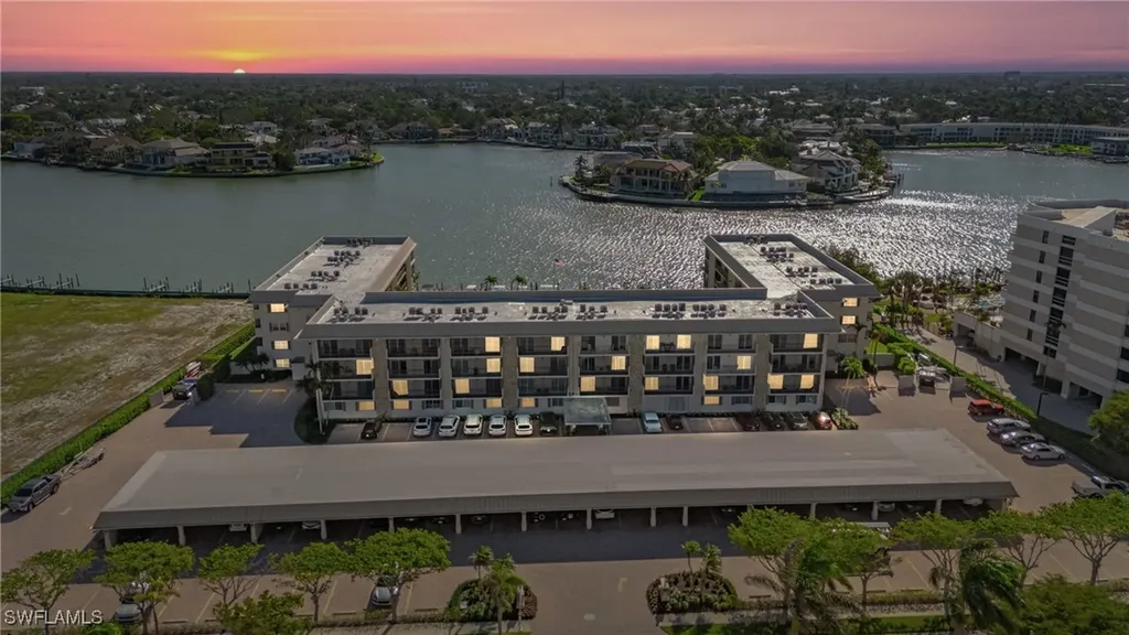 3200 Gulf Shore Boulevard N Naples FL 34103