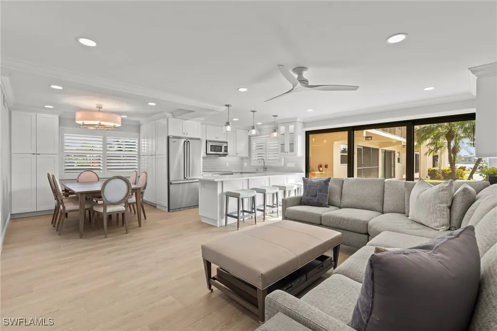 3200 Gulf Shore Boulevard N Naples FL 34103