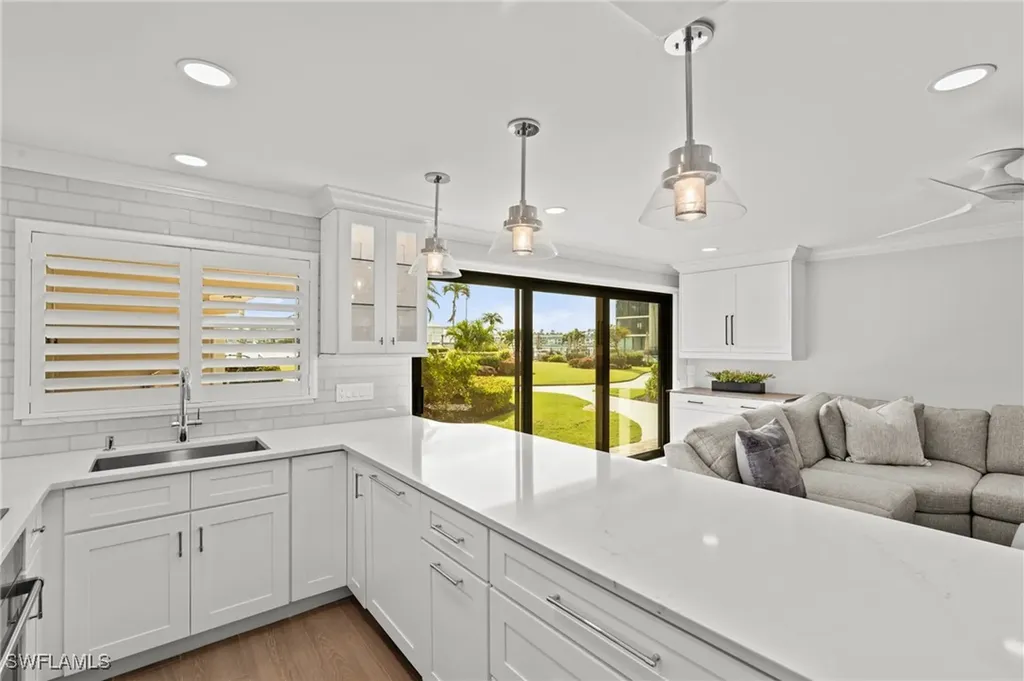 3200 Gulf Shore Boulevard N Naples FL 34103