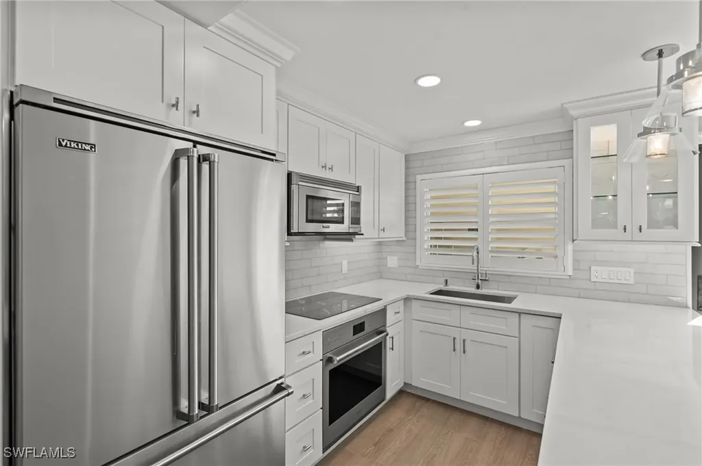 3200 Gulf Shore Boulevard N Naples FL 34103