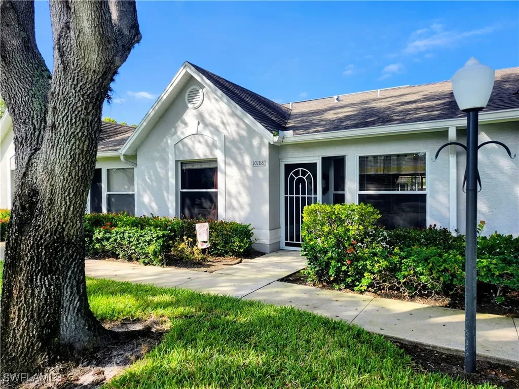 10188 Regent Circle Naples FL 34109