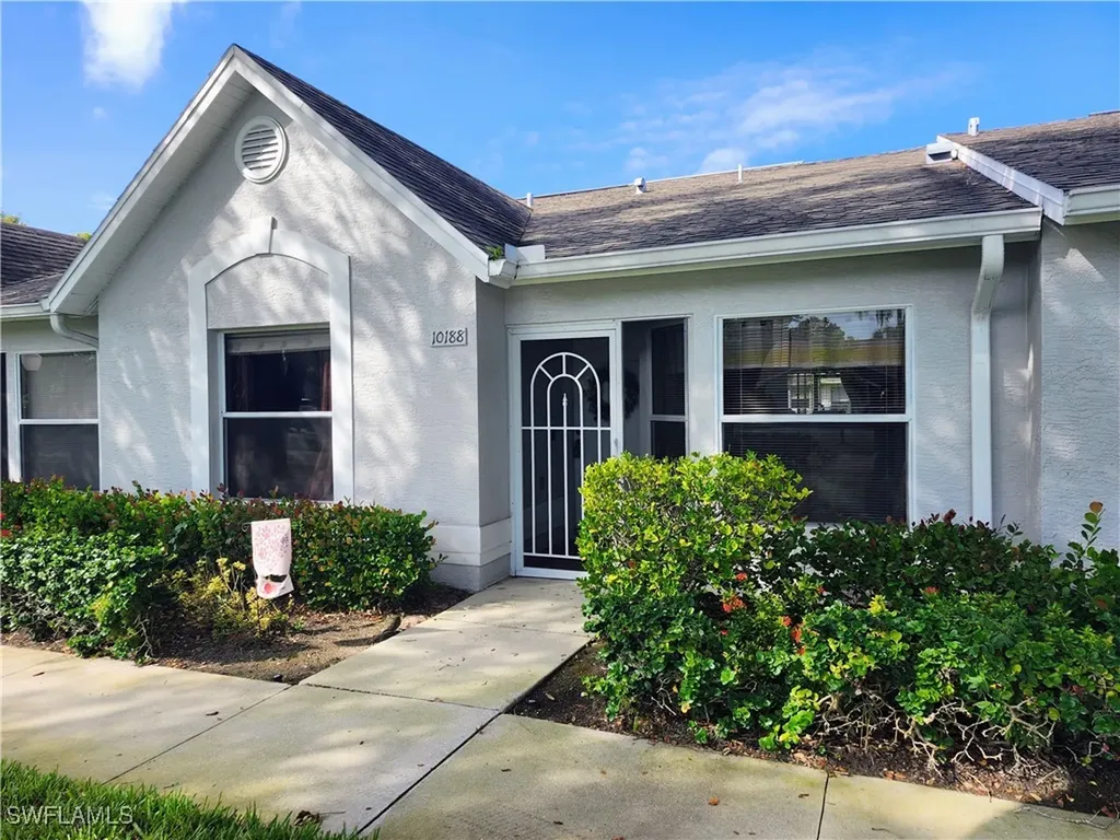 10188 Regent Circle Naples FL 34109