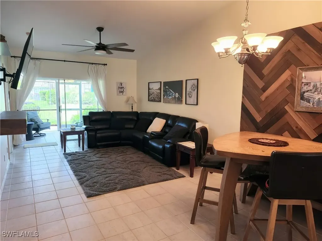 10188 Regent Circle Naples FL 34109