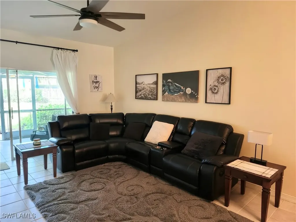 10188 Regent Circle Naples FL 34109