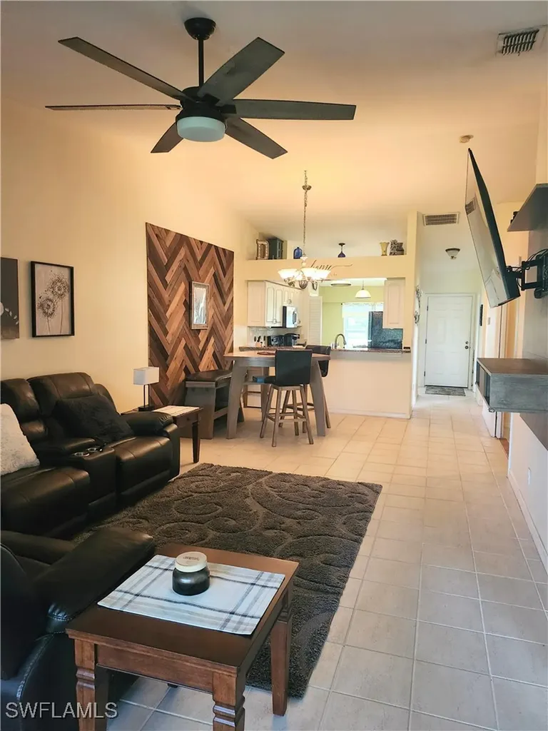 10188 Regent Circle Naples FL 34109