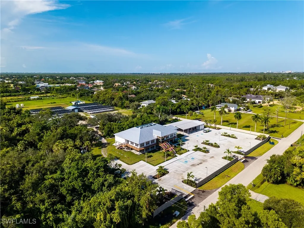 6901 Hendry Creek Drive Fort Myers FL 33908