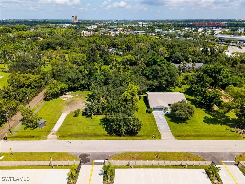 6901 Hendry Creek Drive Fort Myers FL 33908