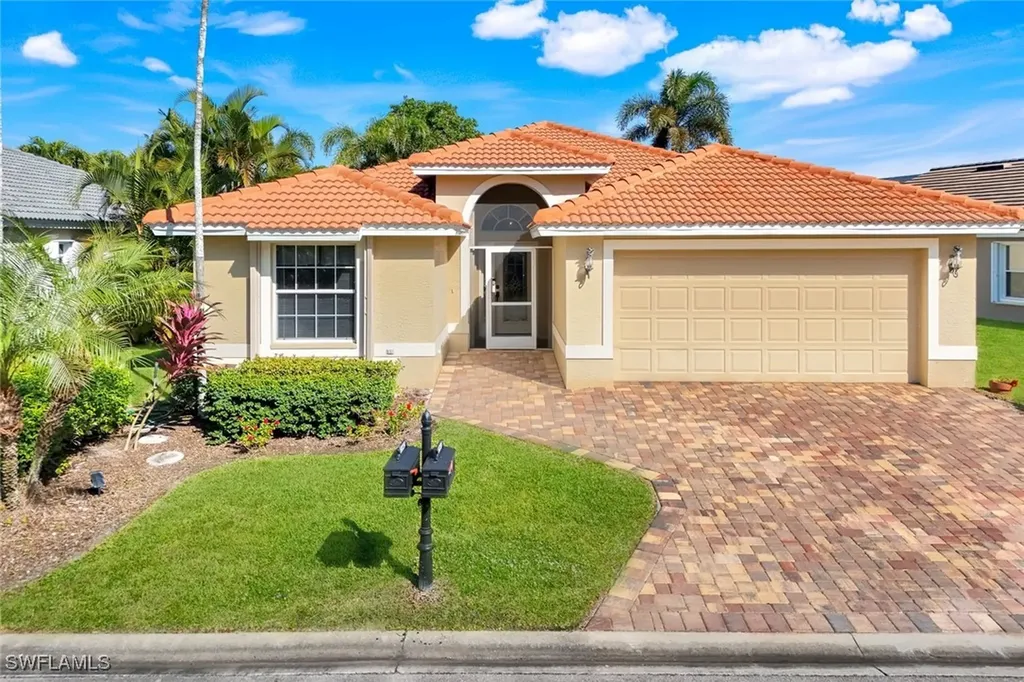 25845 Pebblecreek Drive Bonita Springs FL 34135