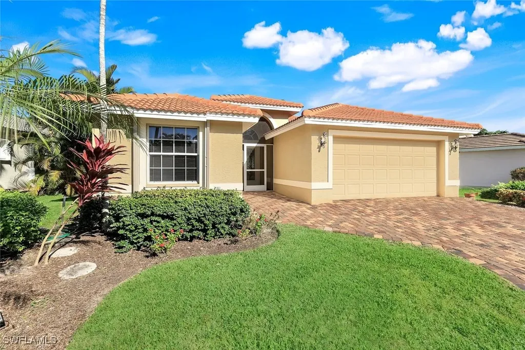 25845 Pebblecreek Drive Bonita Springs FL 34135