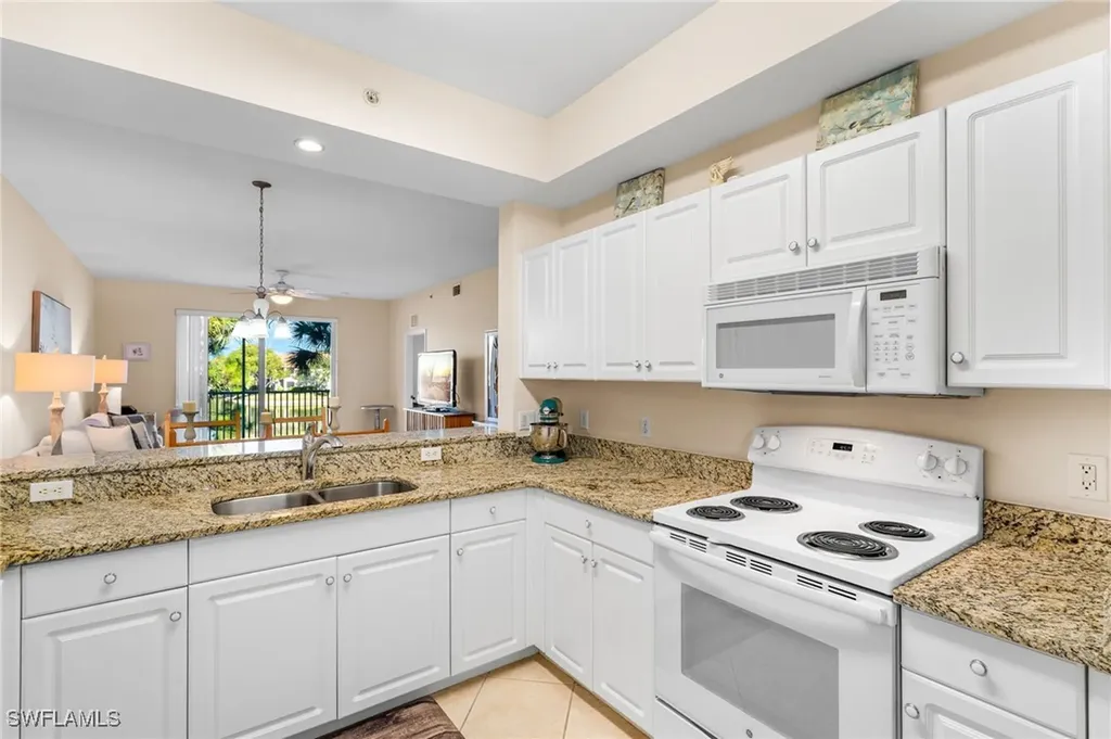 3990 Loblolly Bay Drive Naples FL 34114