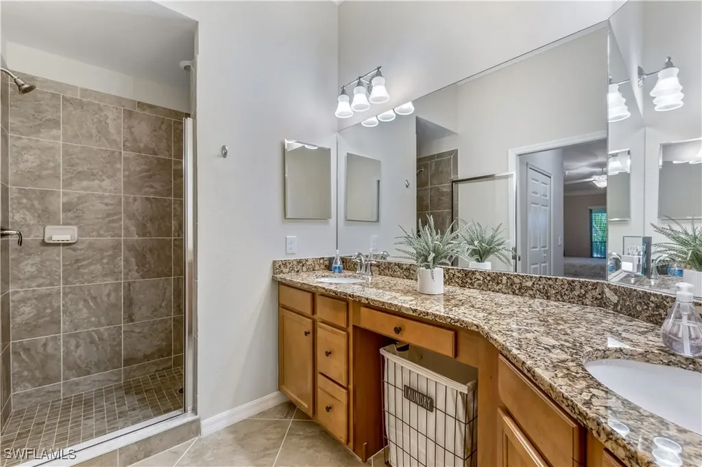 28041 Bridgetown Court Bonita Springs FL 34135