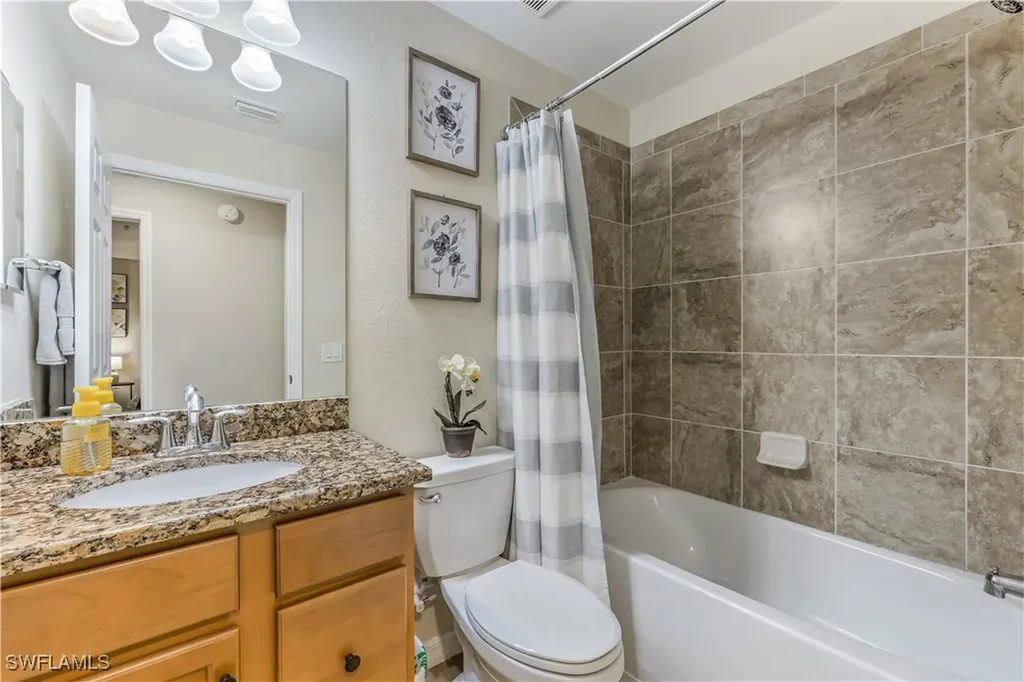 28041 Bridgetown Court Bonita Springs FL 34135