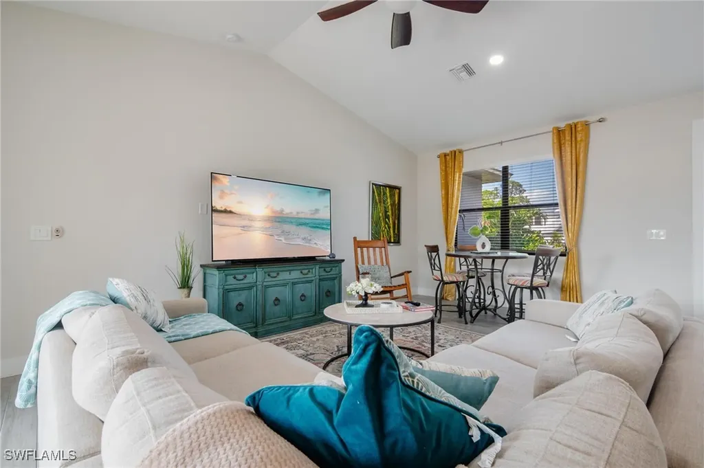 4665 Keylargo Lane Bonita Springs FL 34134