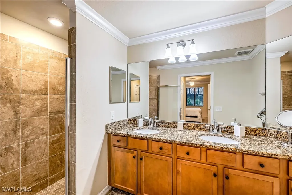 28041 Bridgetown Court Bonita Springs FL 34135