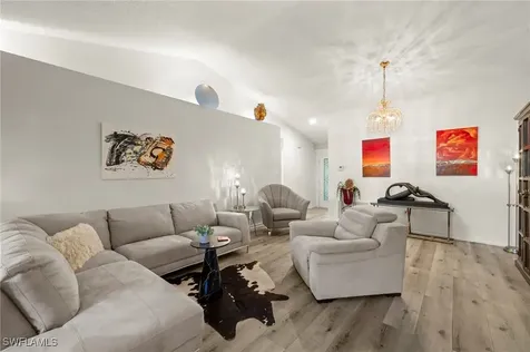 13252 Tall Pine Circle