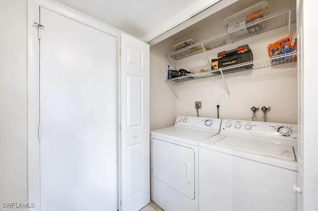 3030 Binnacle Drive Naples FL 34103