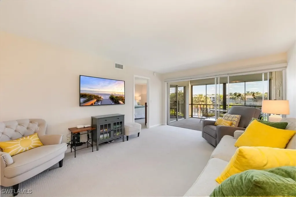 3030 Binnacle Drive Naples FL 34103