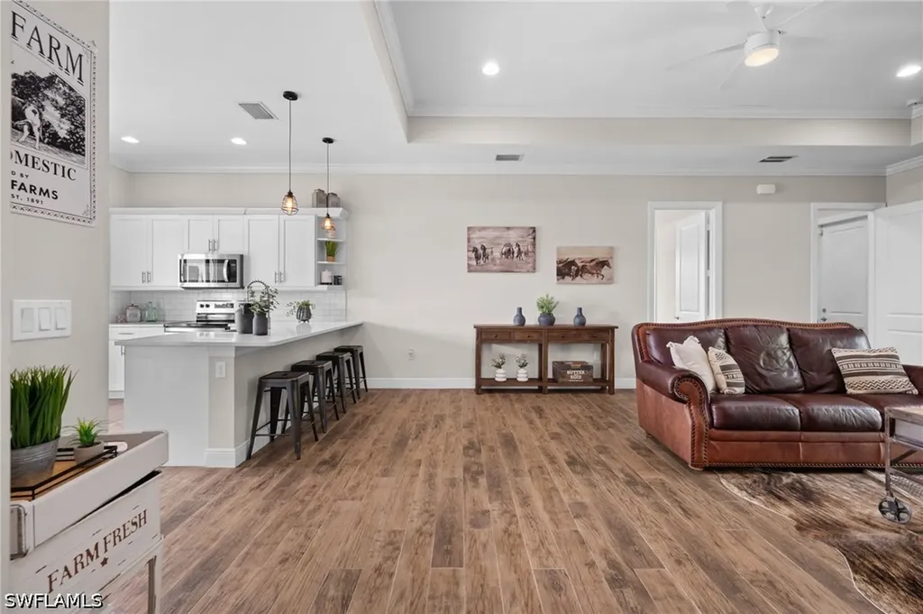 1960 Moulder Drive Naples FL 34120