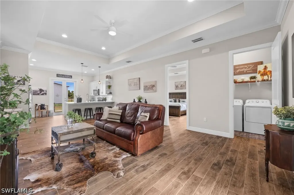 1960 Moulder Drive Naples FL 34120
