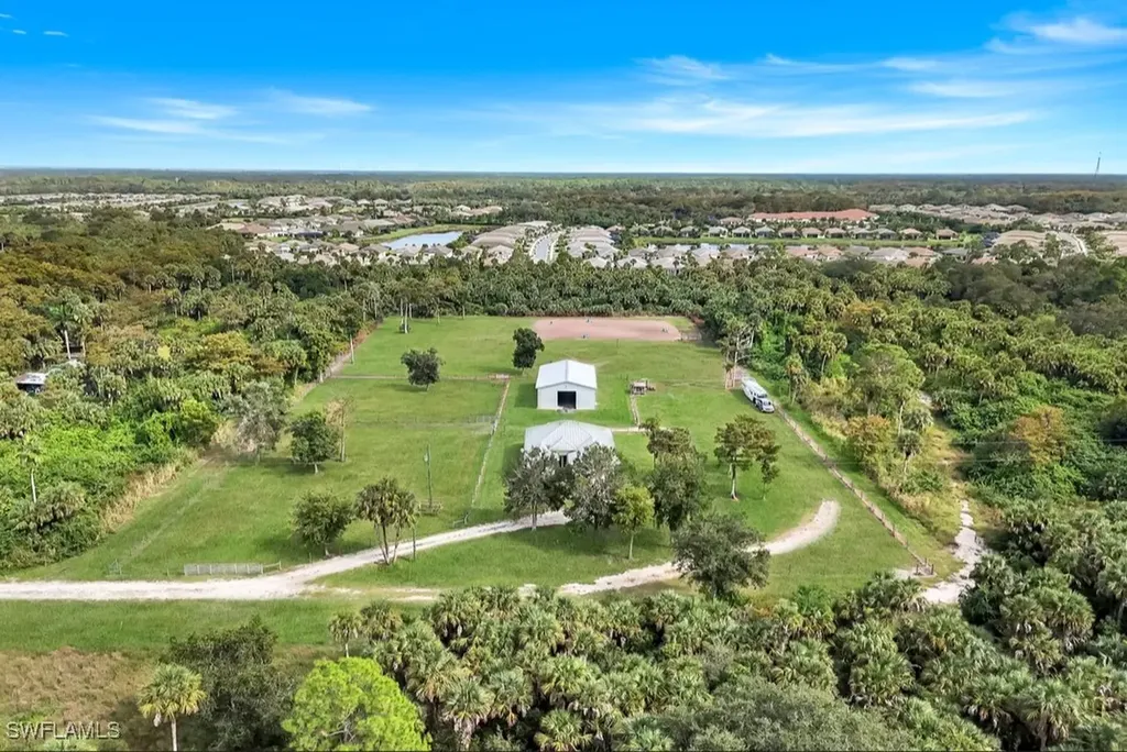 1960 Moulder Drive Naples FL 34120