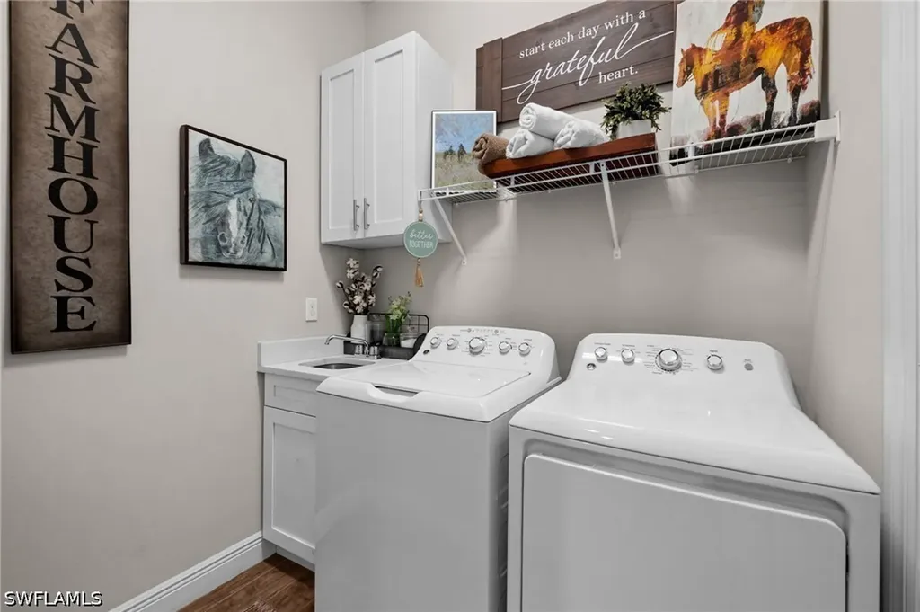 1960 Moulder Drive Naples FL 34120