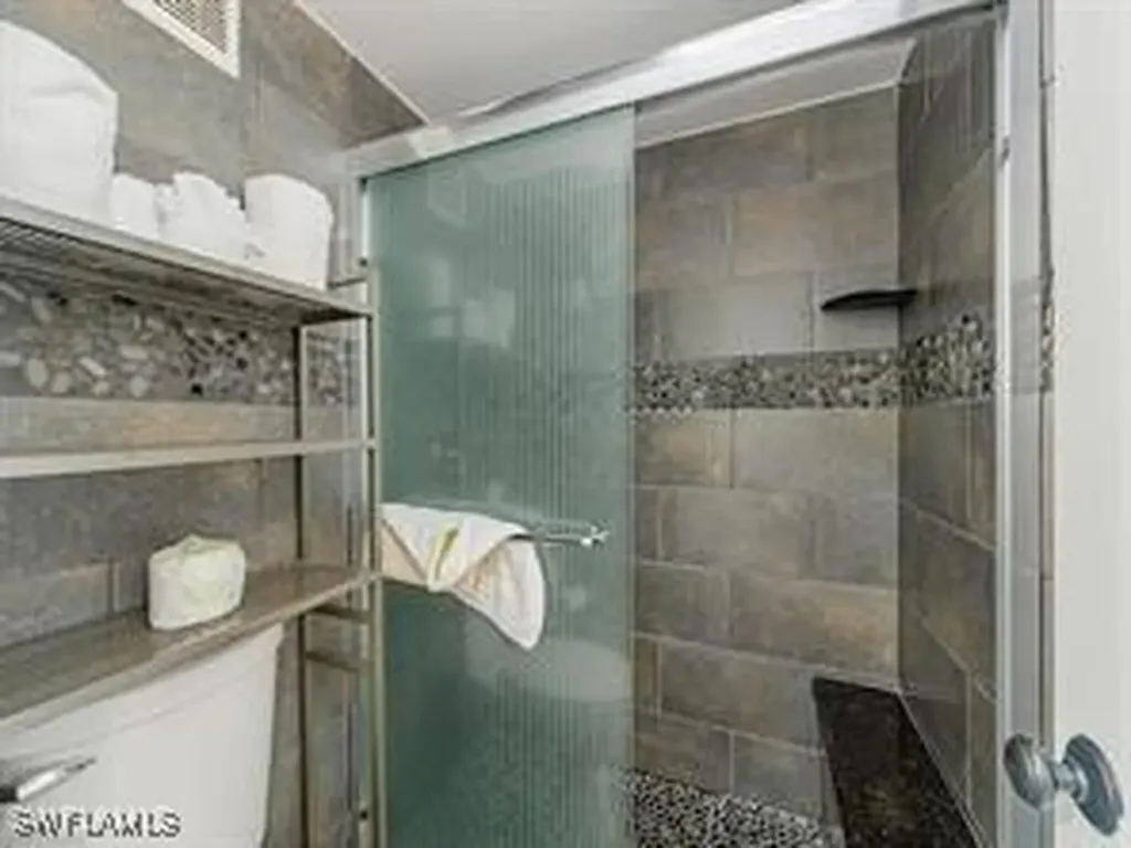 2555 9th Street N Naples FL 34103
