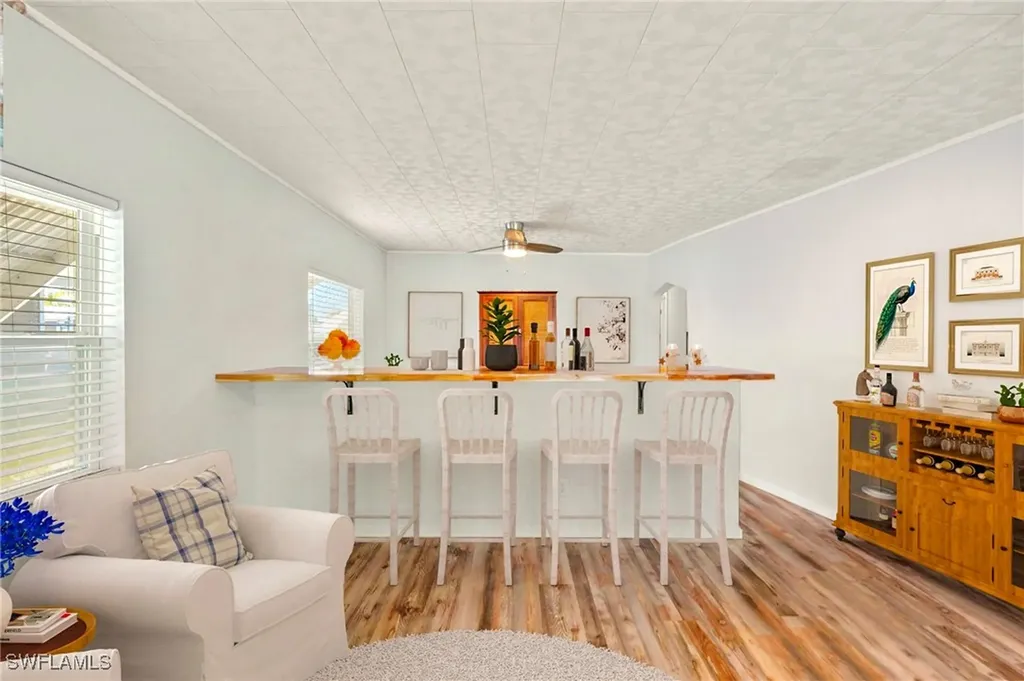 204 Sun Circle Fort Myers FL 33905