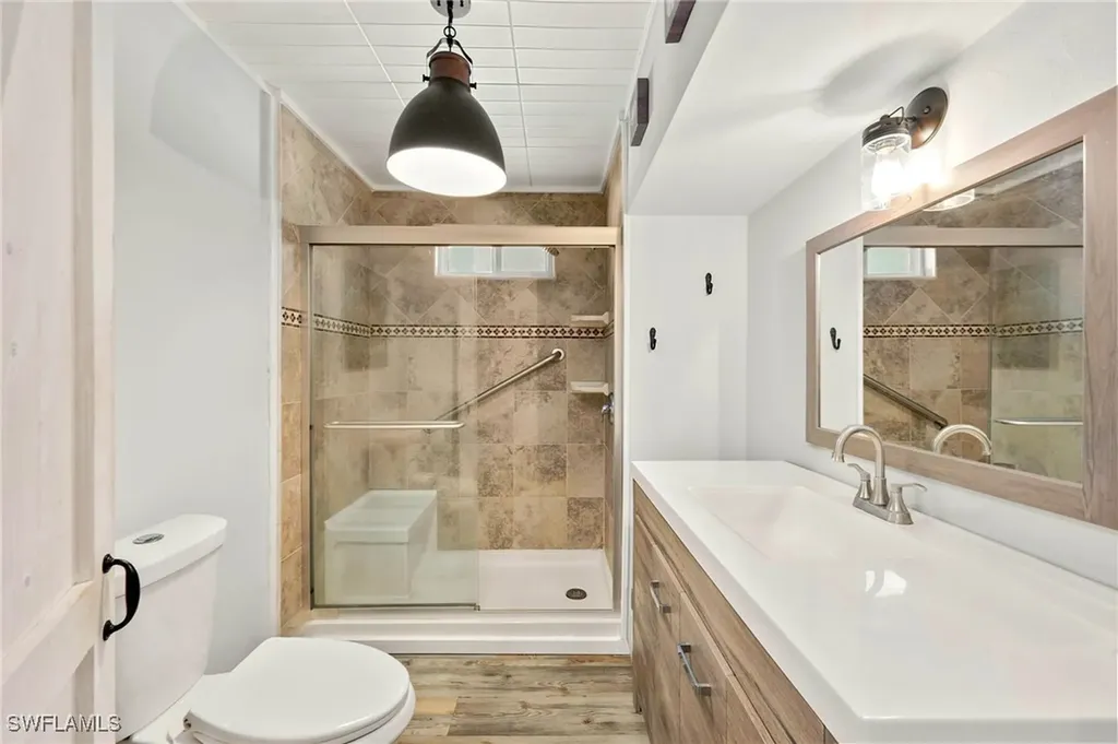 204 Sun Circle Fort Myers FL 33905