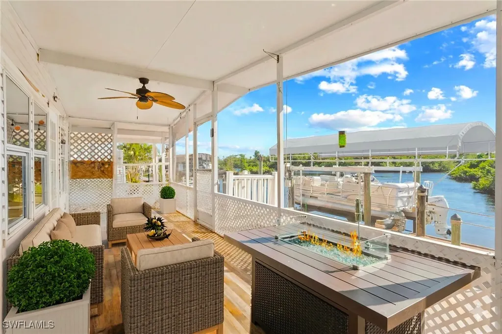 204 Sun Circle Fort Myers FL 33905