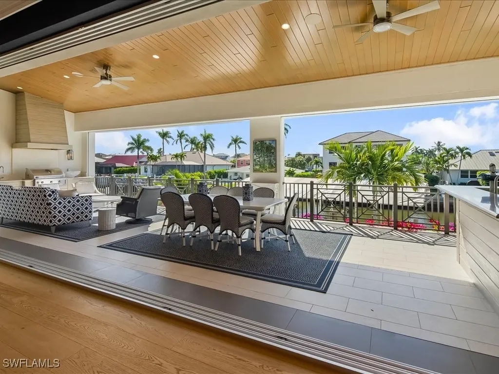 360 Heron Avenue Naples FL 34108