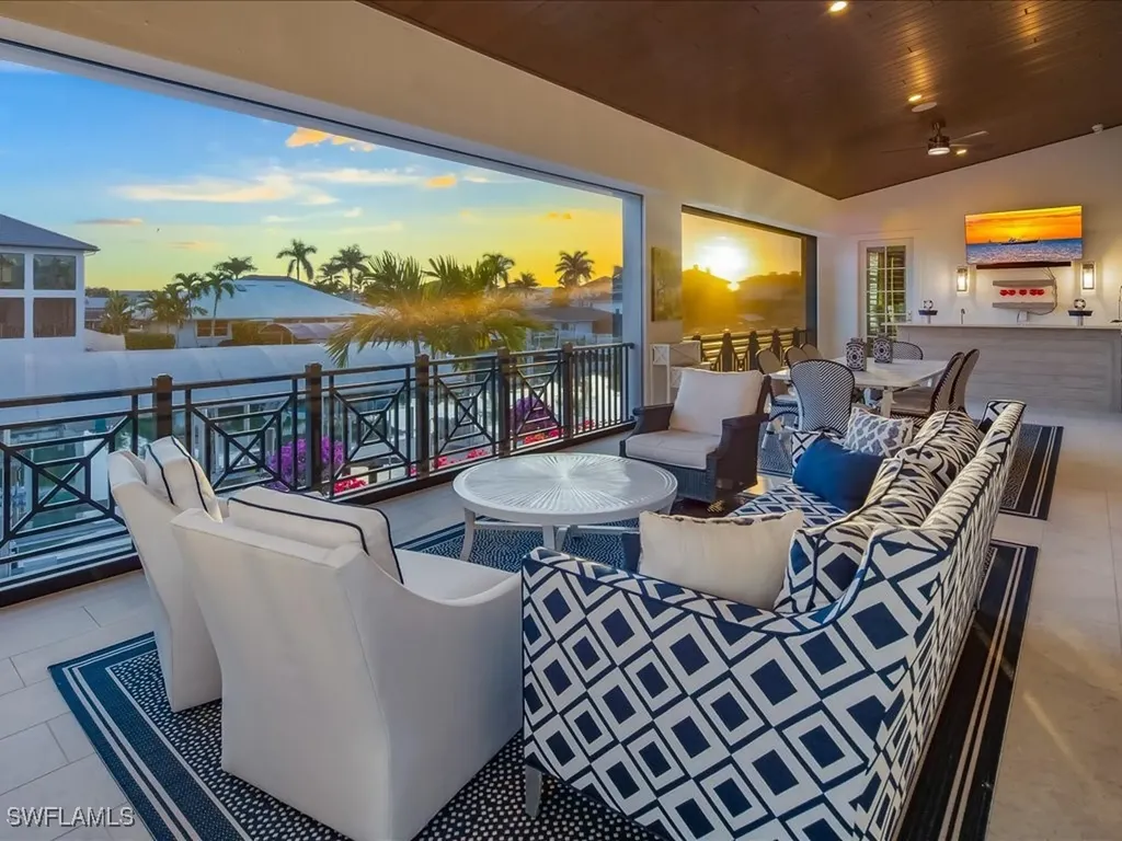 360 Heron Avenue Naples FL 34108