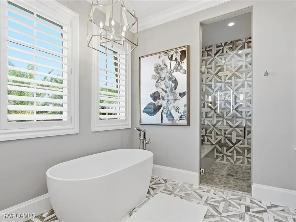 360 Heron Avenue Naples FL 34108
