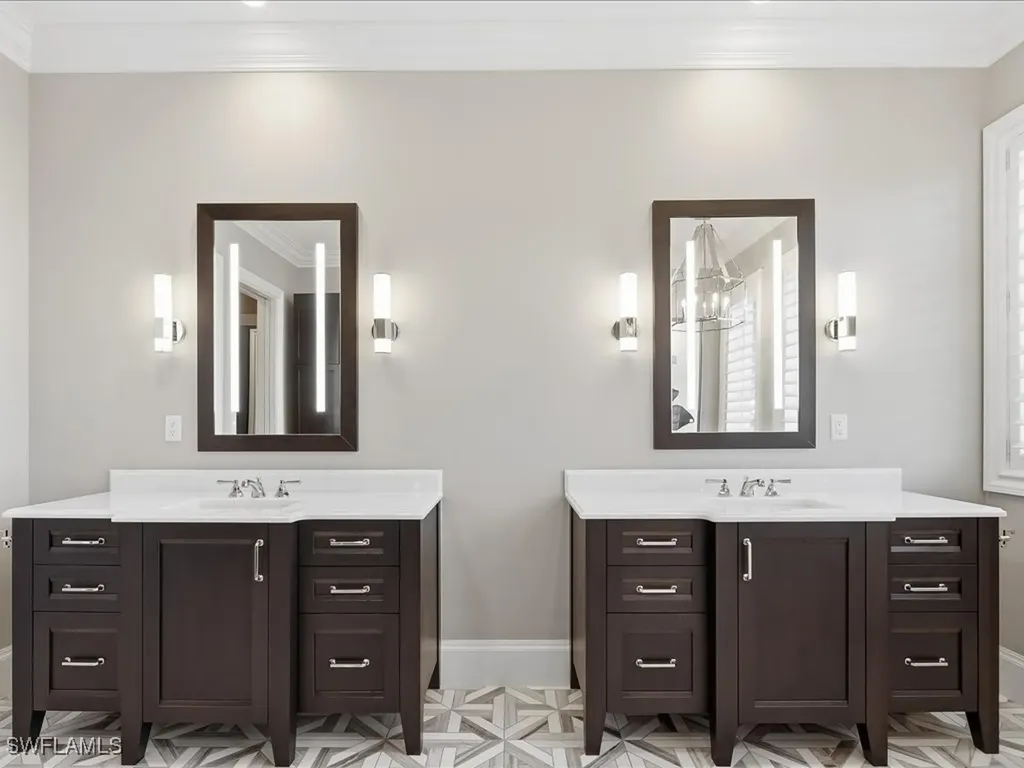 360 Heron Avenue Naples FL 34108