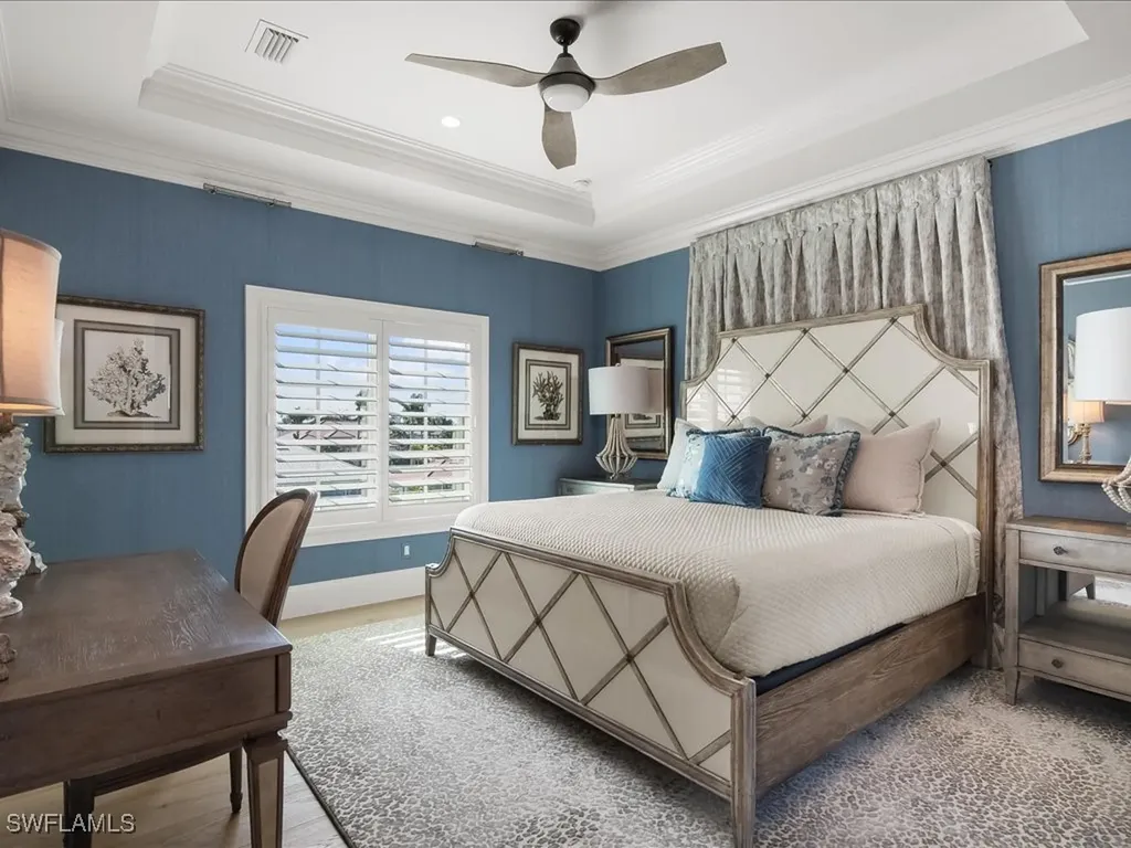 360 Heron Avenue Naples FL 34108