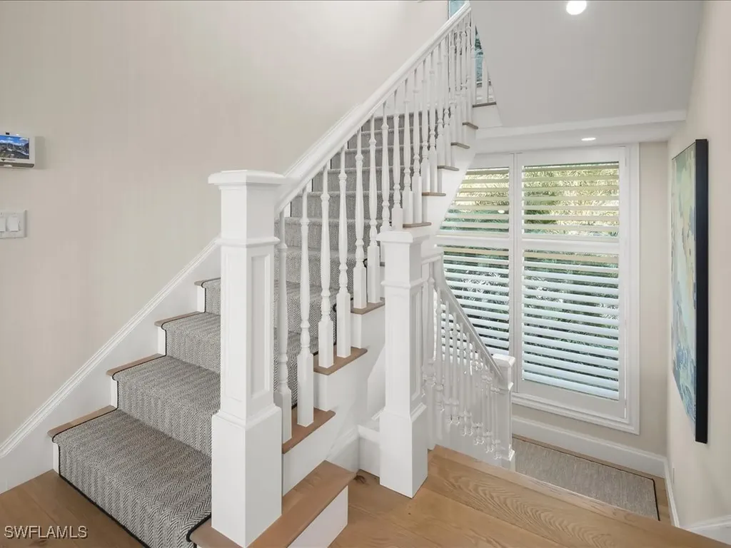 360 Heron Avenue Naples FL 34108