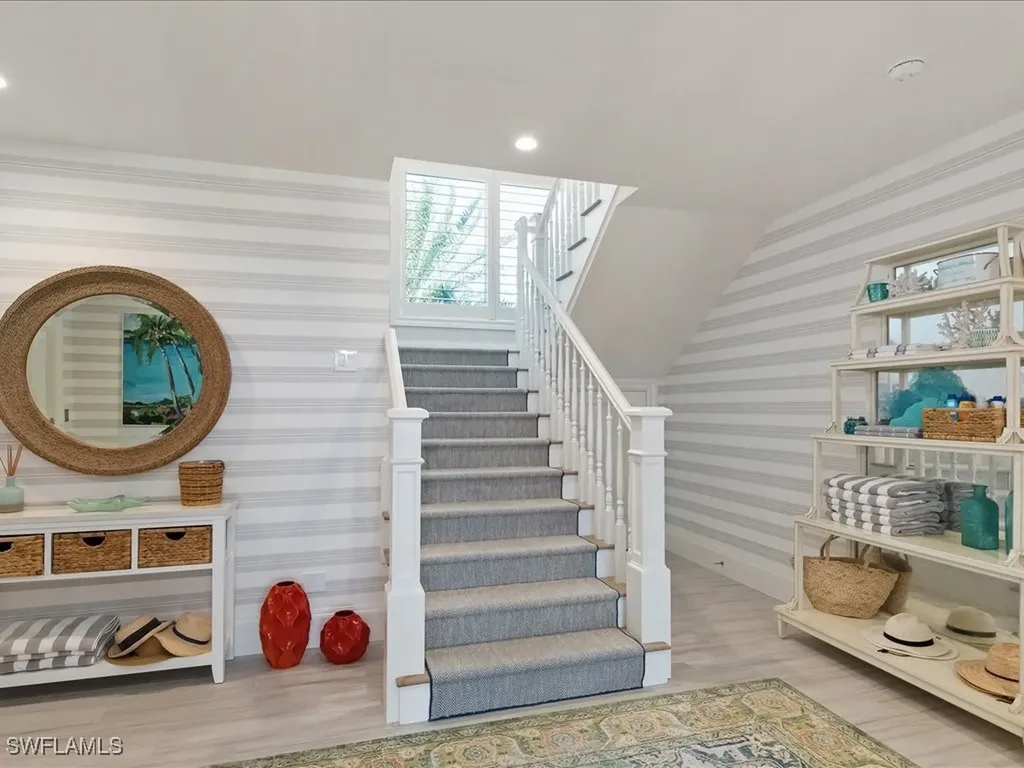 360 Heron Avenue Naples FL 34108
