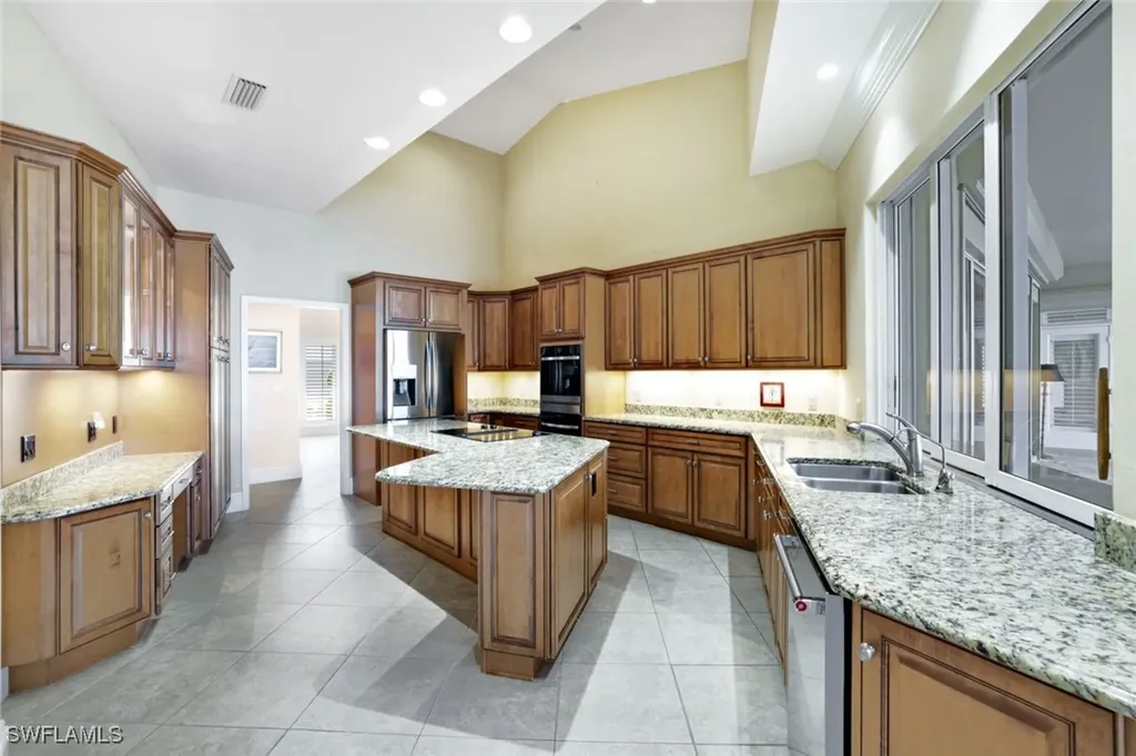872 S Heathwood Drive Marco Island FL 34145