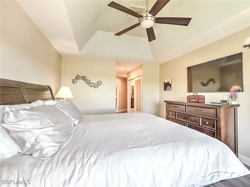 8460 Southbridge Drive Estero FL 33967