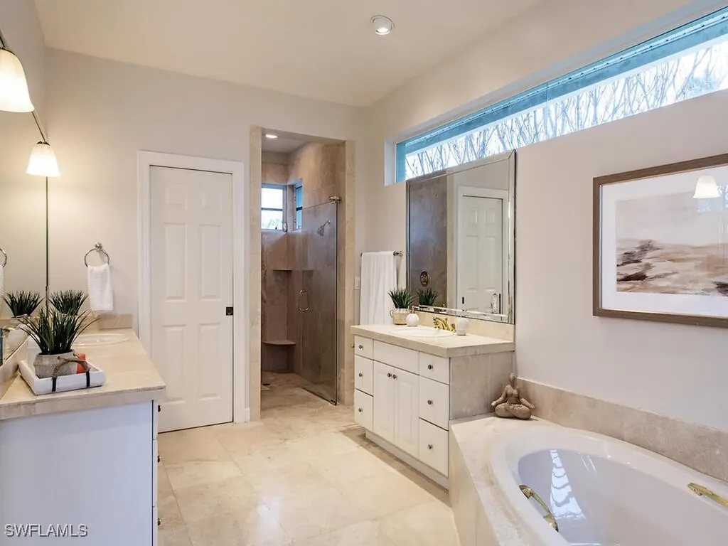 4459 Crayton Road Naples FL 34103