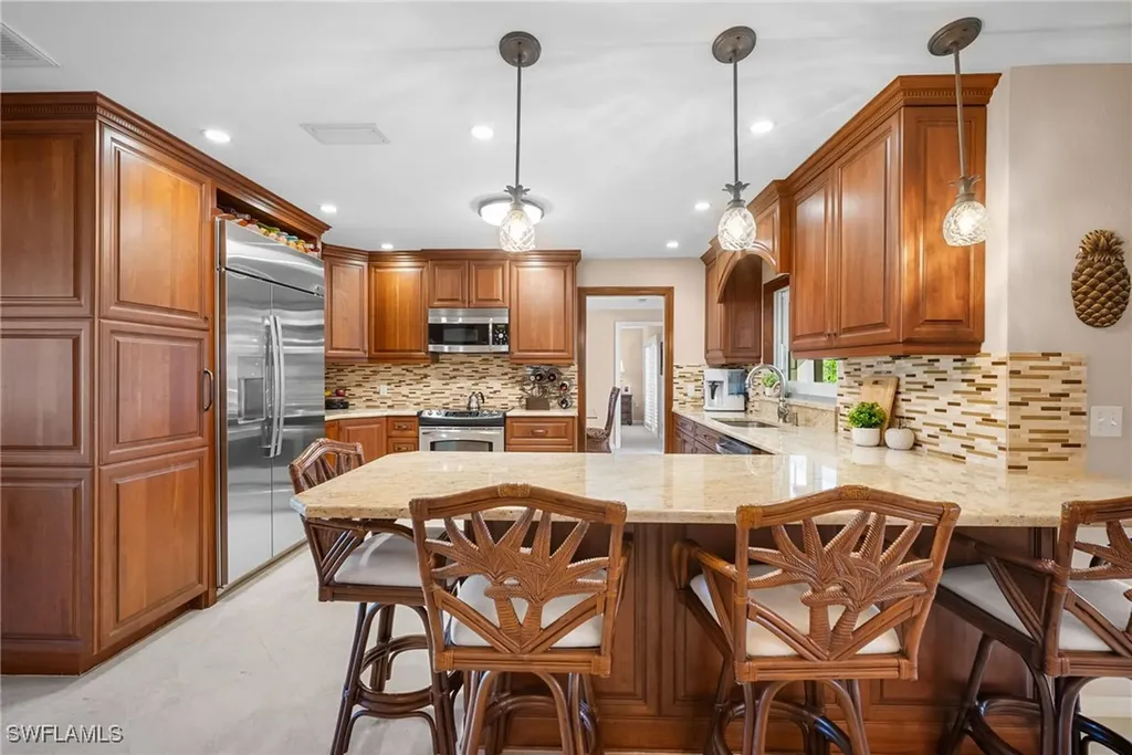 143 Leeward Court Marco Island FL 34145